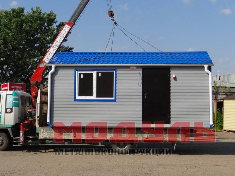 курортный домик размером 6х3х3 м