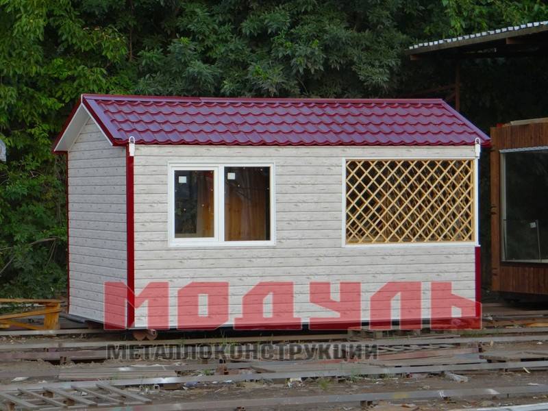 дачный домик с верандой размером 5х3х3 м