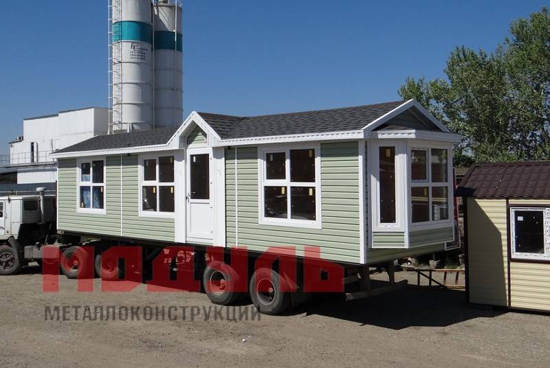 курортный дом размером 12х3х3 м