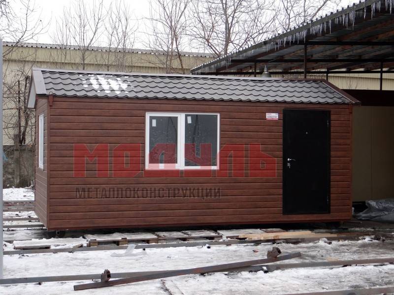 дачный дом размером 6х3х3 м с санузлом