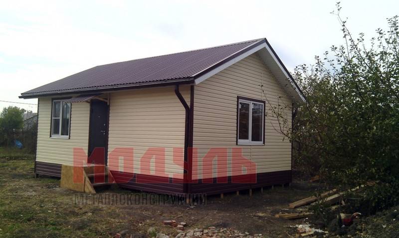 Дачный домик размером 6х5х4 м