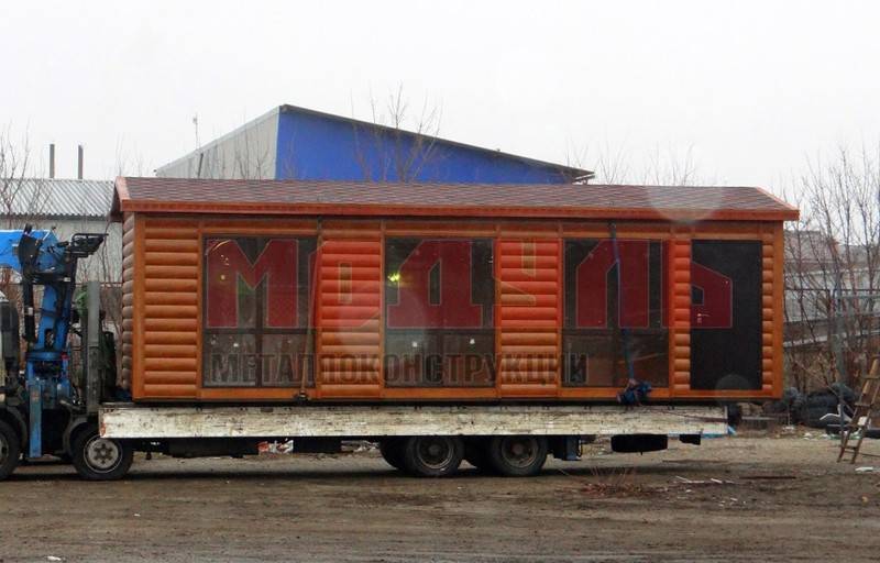 Дачный домик размером 9х3х3 м