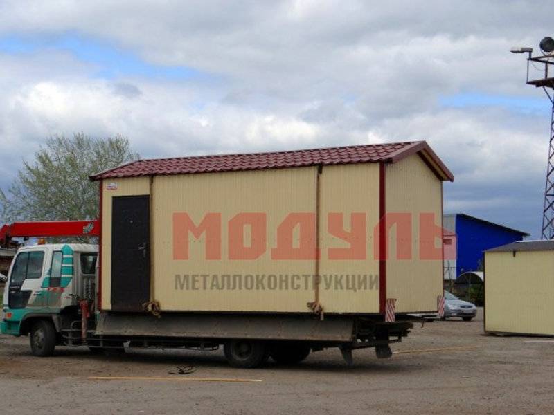 Дачный домик размером 6х3х3 м отделка с наружи из сайдинга одна большая комната