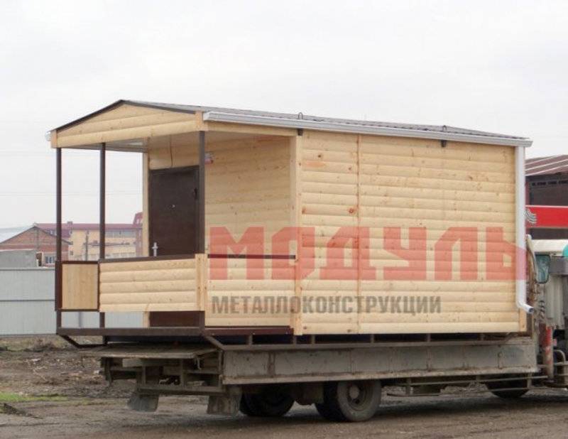 Дачный домик на лыжах размером 5х3х3 м, веранда и комната