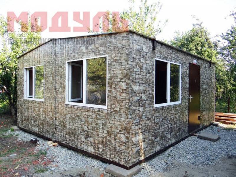 Дачный домик размером 6х5х3 м, комната, кухня, прихожая и санузел