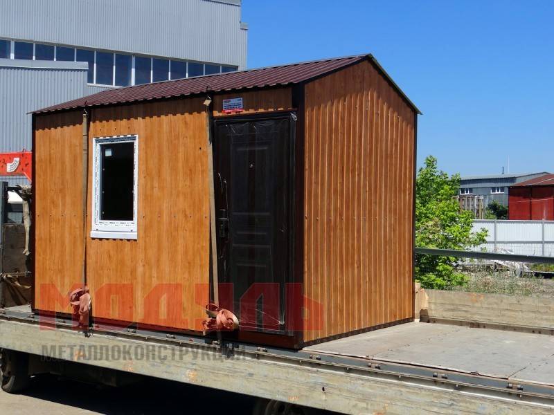 Садовый домик размером 4х2,4х2,7 м утепленный