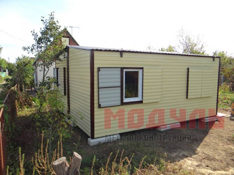 Садовый домик размером 6х5х3 м, утепленный, состоит из 2-х комнат, кухни и санузла