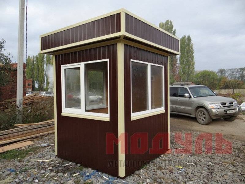 Пост охраны размером 2х2х2,7 м, утепленный, с большими окнами на три стороны (A2696)