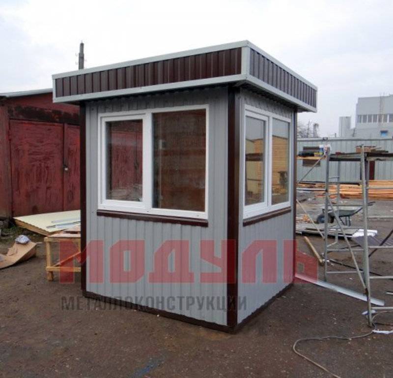 Пост охраны размером 2х2х2,7 м, утепленный с окнами на три стороны (A2776)