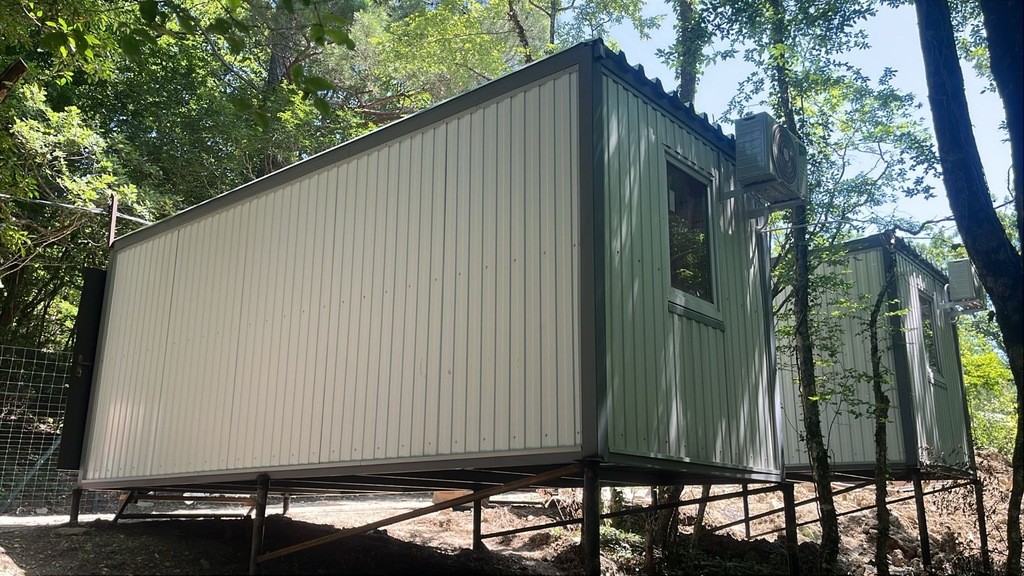 Блок-контейнеры эконом на сваях